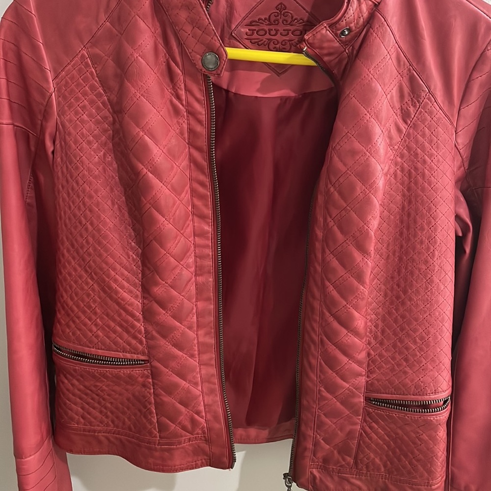 Leather jacket - Picture 2 of 11